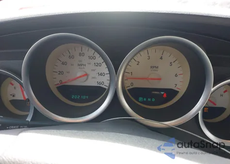 2006 Dodge Magnum Rt from USA, damaged, VIN 2D4GV572X6H140116